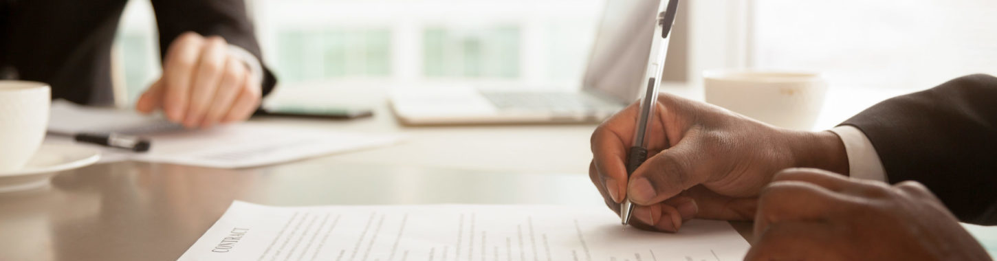 社労士が専門とする法律は？